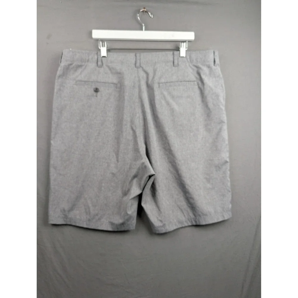 Haggar Mens Cool 18 Pro Performance Shorts Heather Gray Flat Front Golf Size 44